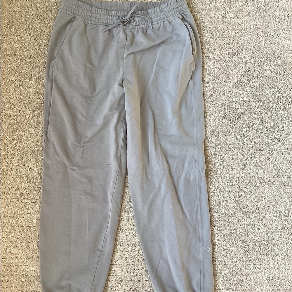 Woman’s Gray Jogger Pants